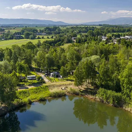 Brzozowy Brzeg - Glamping Nad Jeziorem *